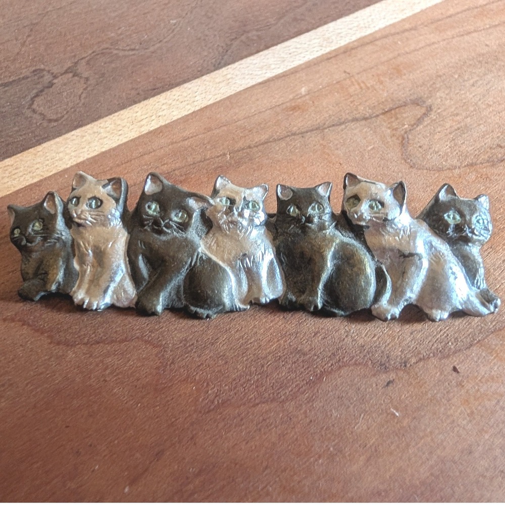 Vintage Pewter 7 Cats Brooch Pin Green Rhinestone Eyes Novelty Kitten Jewelry